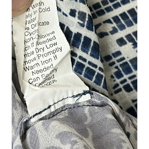 CaBi Womens Multicolor Florida Semi Sheer Cap Sleeve Blouse XS boxed Oversized - Picture 7 of 11